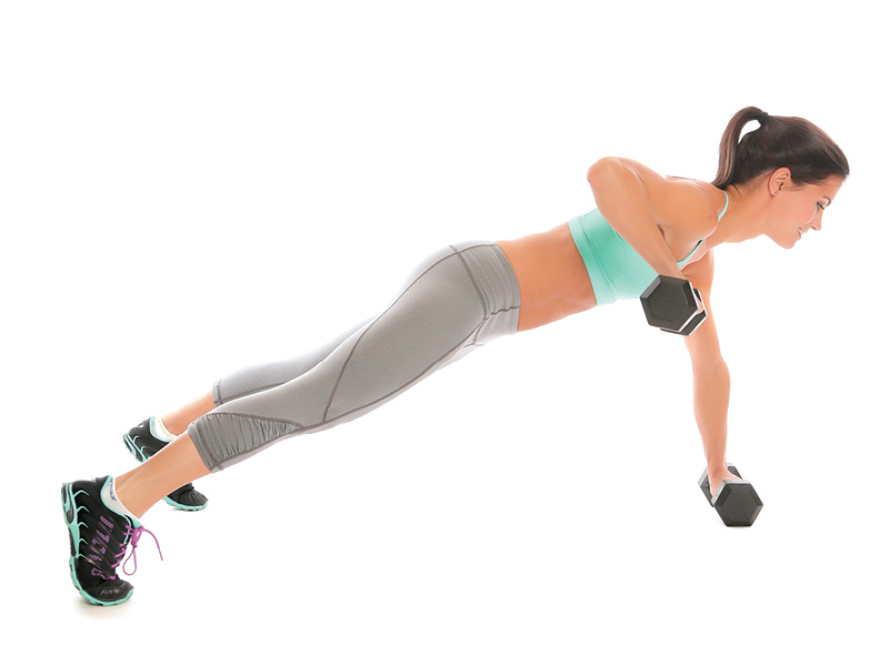 Sculpt a sexy back with dumbbell plank rows
