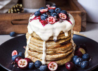 Blueberry Oat Pancakes With Cashew Sauce
