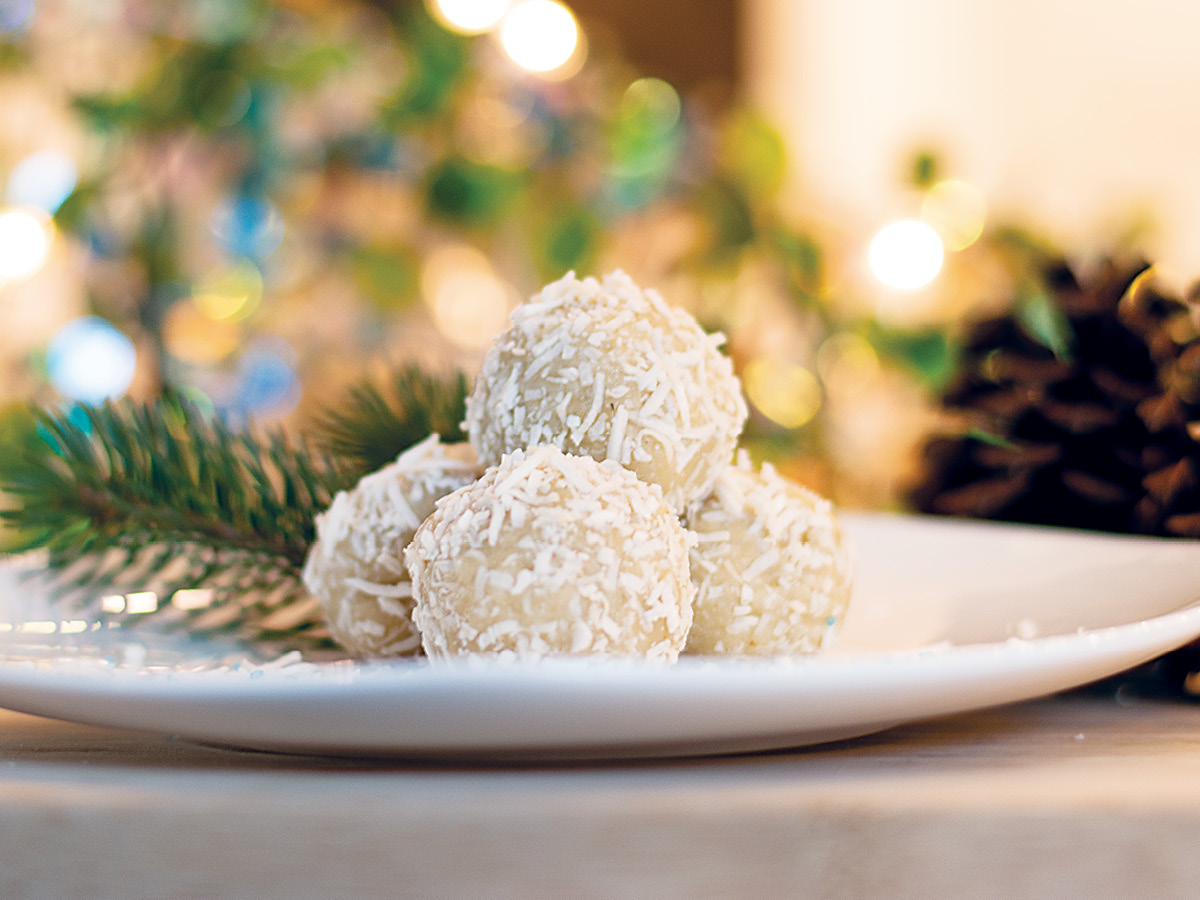 Raw Protein Holiday Cookie Balls | IMPACT Magazine