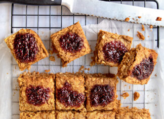 peanutbutter jam oat squares