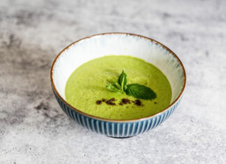 Vegan plant-based minty pea soup