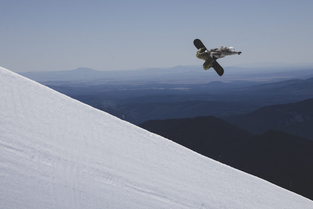 Liam Gill Snowboarding