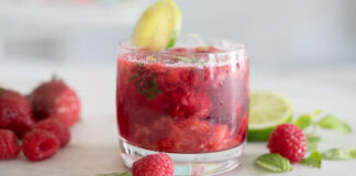 Mixed Berry Kombucha Mojito Mocktail