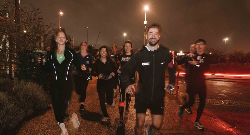 Midnight Runners – Worldwide
